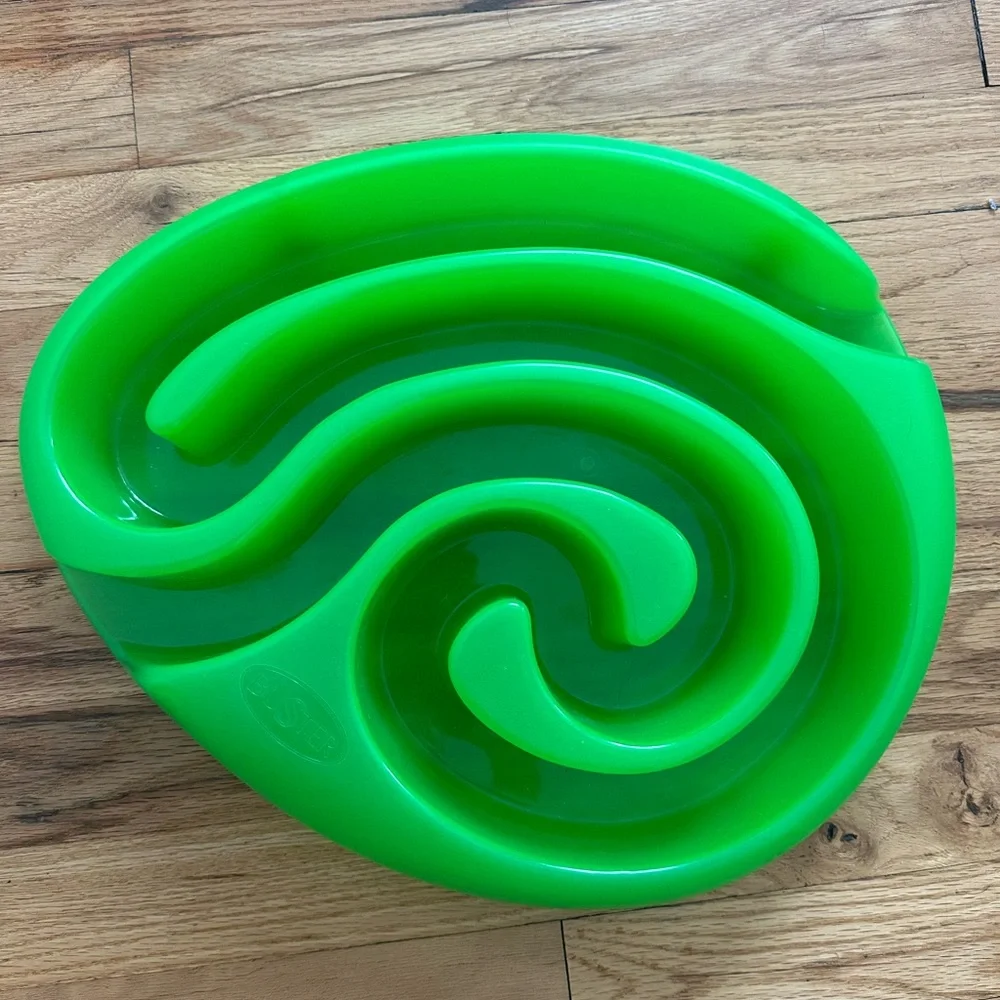Green Slow Feeder Dog Bowl